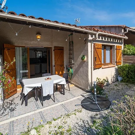 Апартаменты Le Mazet Des Criques Charm And 2 Steps Away